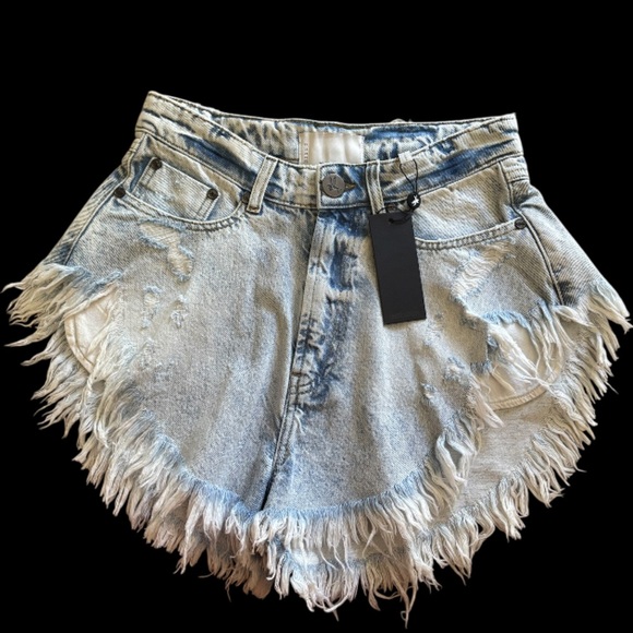 One Teaspoon Pants - One Teaspoon High Rise Flare Cot Off Jean Shorts NWT